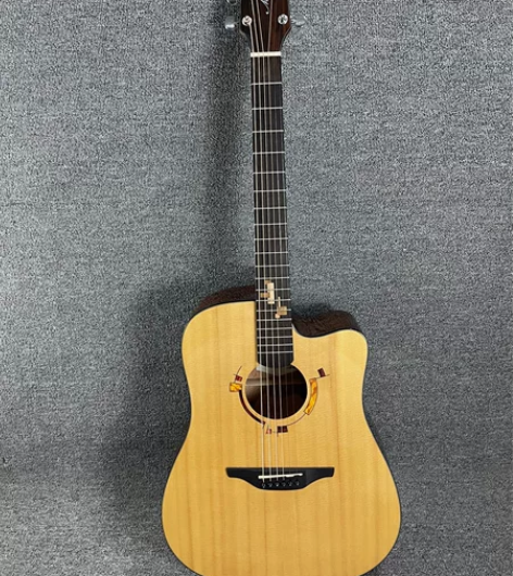 裂缝面单吉他41寸D桶云杉胡桃木单板木吉他...