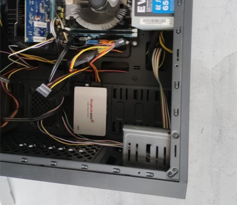 电脑主机便宜卖，昂达h81C， e3 12...