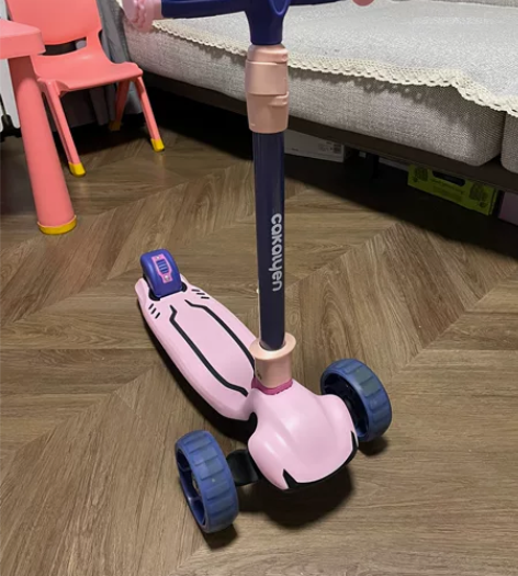 克莱因滑板车，京东自营店购入，买回来天气就...