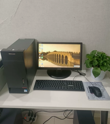 联想台式电脑 4核处理器4G内存60+32...