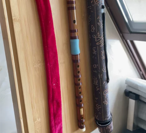 一支笛子+笛子收纳袋+收纳盒 本想自学的，...