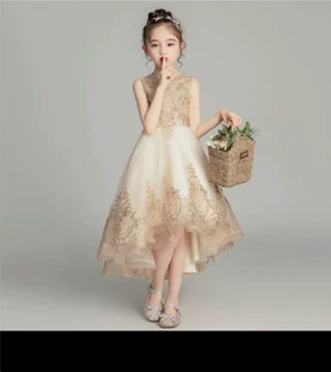 笛宝酷 礼服，仅穿了一次， 感兴趣的话点“...