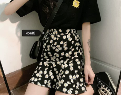 帛娅笛 ,分体套装,几乎全新,喜欢快快入手...