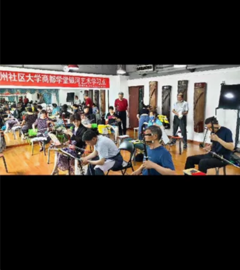 二胡培训 感兴趣的话点“我想要”和我私聊吧...