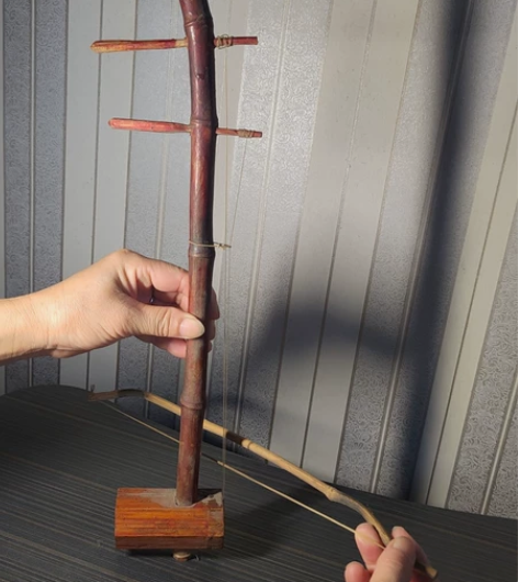 手工二胡玩具 感兴趣的话点“我想要”和我私...