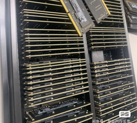 4G 笔记本内存条 ddr3 1600...