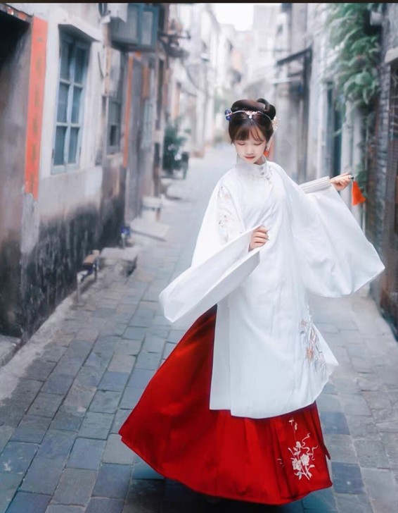 明制汉服绝美马面裙