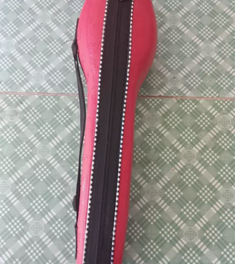 葫芦丝闲置，仅用一两次，要的话请下单，包邮...