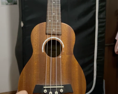 尤克里里 便宜处理 感兴趣的话点“我想要”...