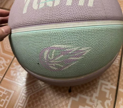 准者正品篮球，现在急用钱出 感兴趣的话点“...