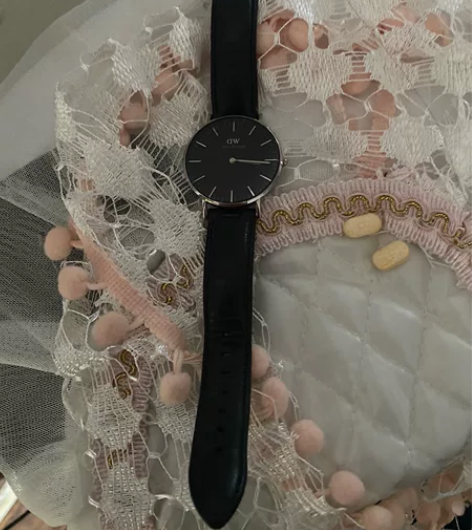 DW手表 黑 感兴趣的话点“我想要”和我私...