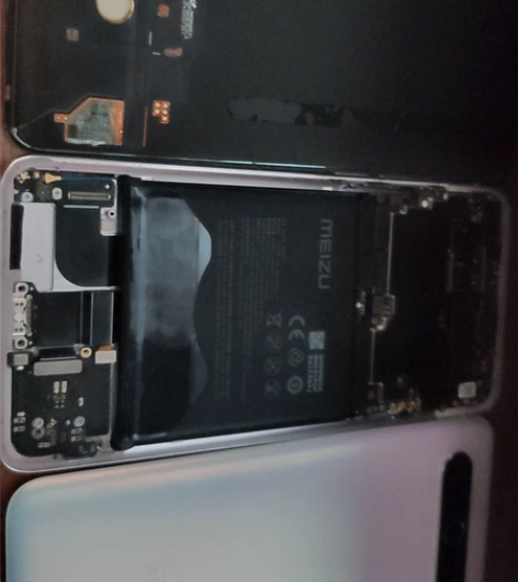 魅族17 8+128 梦幻独角兽 内屏已碎...