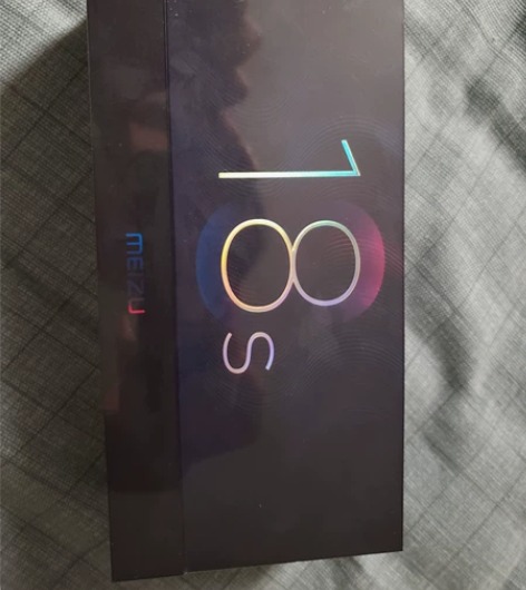 全新未拆封魅族18s独角兽配色，12+25...