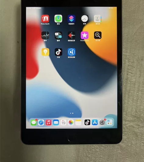 个人一手ipadmini4    128g...