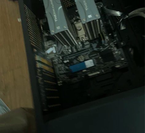 出售一台组装台式电脑十代i5 利民fc14...