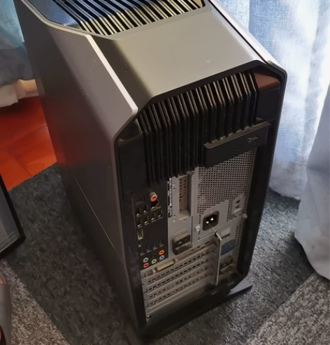 外星人台式机Alienware Auror...