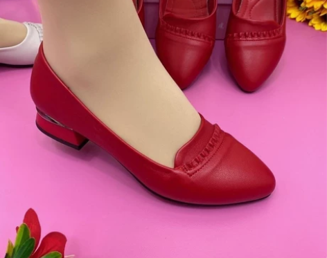 真软皮单鞋女2021春秋新款防滑软底舒适粗...