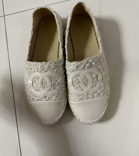 经典小香单鞋 实体店入300多 质量很好 ...
