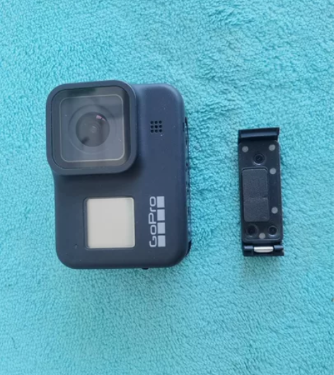 gopro hero8运动相机，不开机，坏...