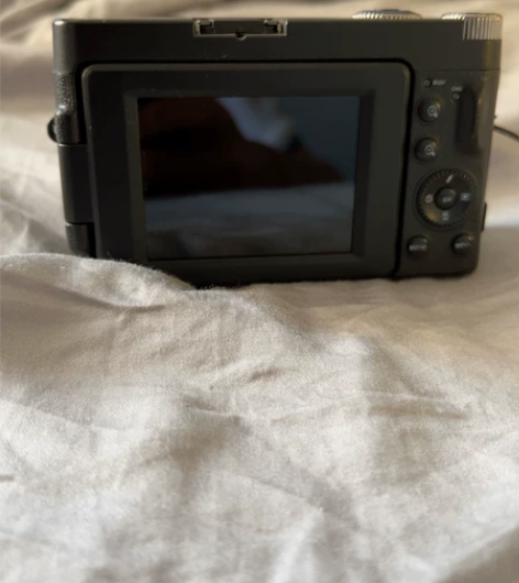 淘宝转卖200多 没怎么用过 可以连手机 ...