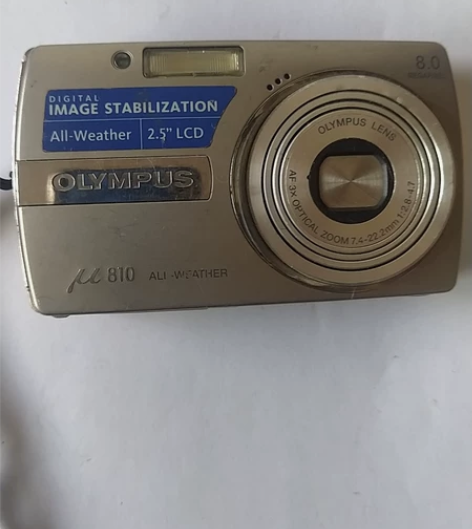 奥林巴斯u810相机，配件摆件出，单机器无...