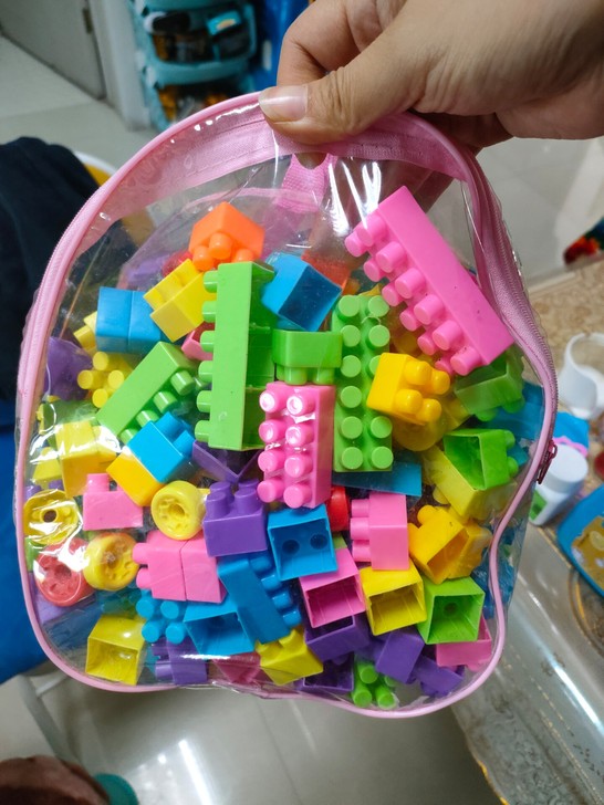 积木玩具一兜子，有需要联系我