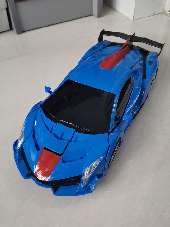 玩具车