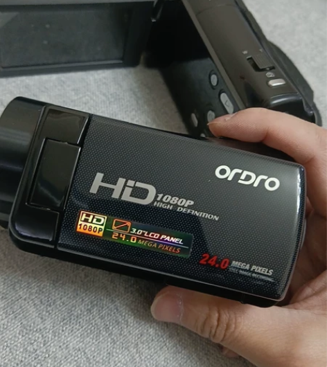 欧达高端高清摄影机1080P，香港明星任达...