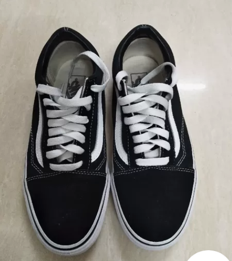 vans 朋友友转让，99新，室内穿过一次...