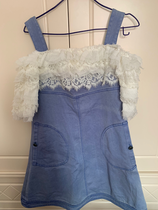 牛仔蕾丝连衣裙，九新M码