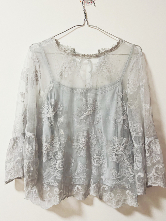 95新  日系蕾丝衫