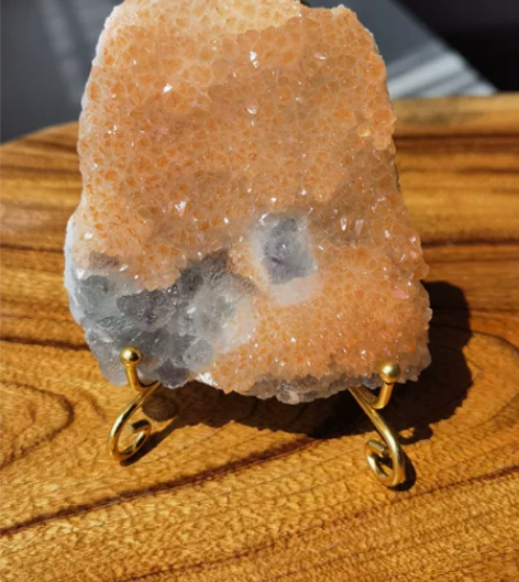 捡漏价！稀有款萤石水晶共生晶块 矿标 绿色...