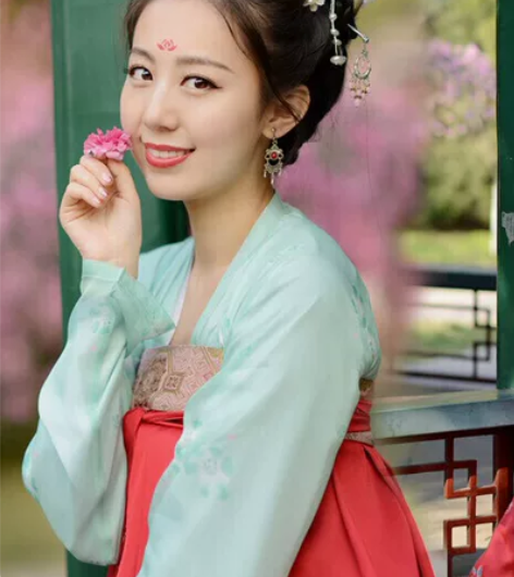 如梦霓裳 罗敷媚 团花 汉服齐胸襦裙如梦霓...