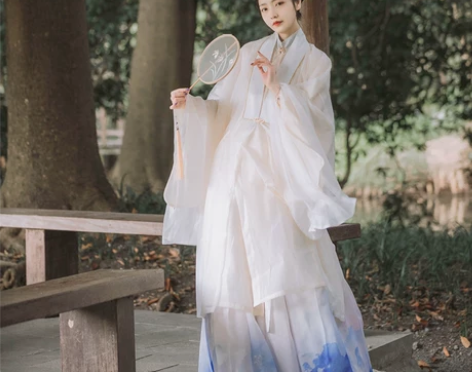 五五年原创汉服女【慕雪】 明制立领斜襟长衫...
