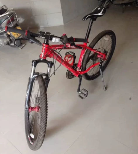 Java24速山地车，原价2000，几年不...