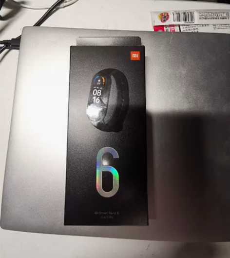 小米手环6,全新未开封,非nfc版本。 感...
