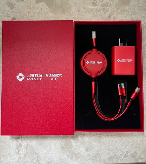 【全新】通用三合一数据线适用苹果华为充电线...