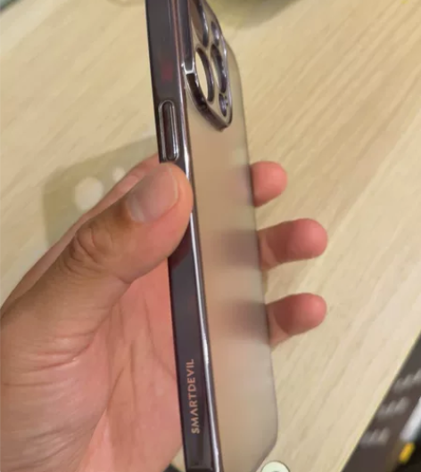 出售苹果14promax手机壳，手机卖了，...