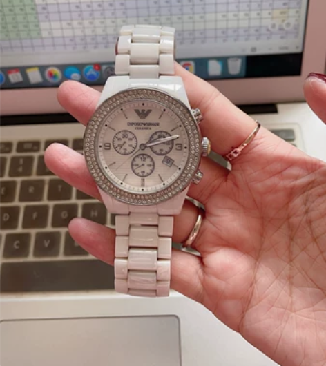 阿玛尼手表,白陶瓷款,97新,一直闲置没怎...