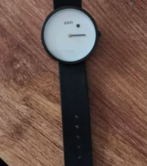 正港瑞时无指针概念手表 买回来一次没带过 ...