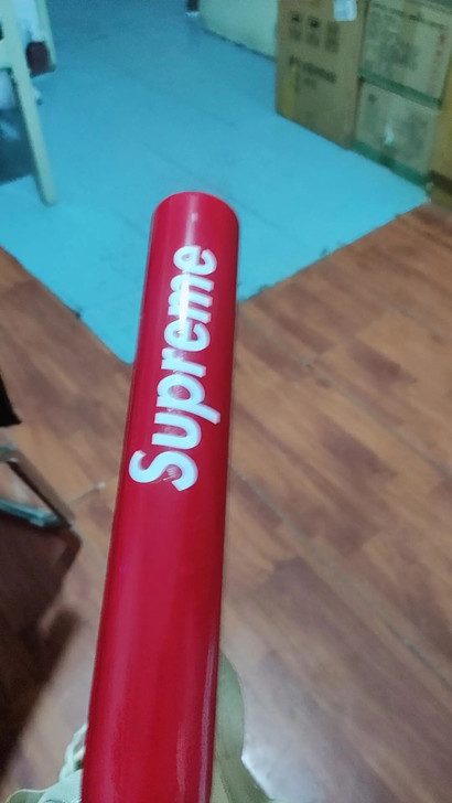 suprme棒球棍是不是正品就麻烦别问了这...