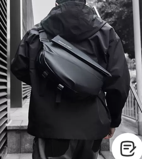 斜挎包男士潮牌邮差包，男生斜挎机能包   ...