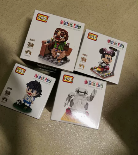 孤儿产品，因停产配不上全套了，足球小将，大...