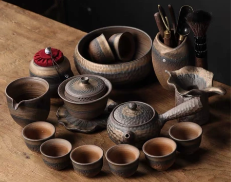 石器时代，返璞归真，很漂亮的一套茶具，买多...