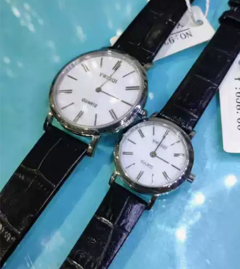 超薄手表，全新正品雅威琦情侣手表，手表是全...