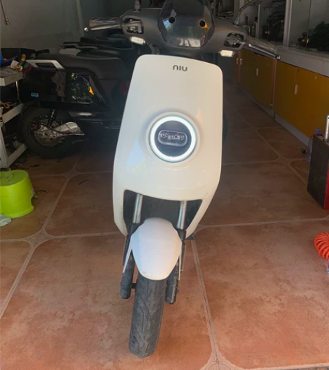 小牛电动MQi+都市版智能锂电池通勤电动轻...