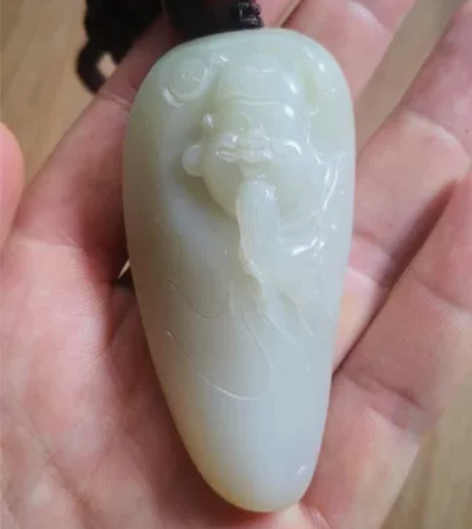 财神，雕工挺好，开脸有神，81克，胡子哪儿...