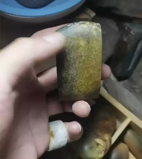 和田籽料皮带扣，皮料 标既卖，不议退