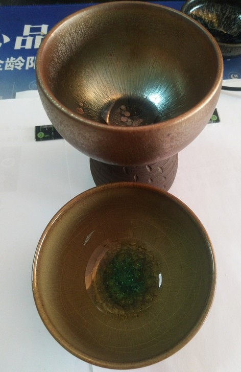 建盏，两只金玉钵，口大概是9，容量不清楚，...