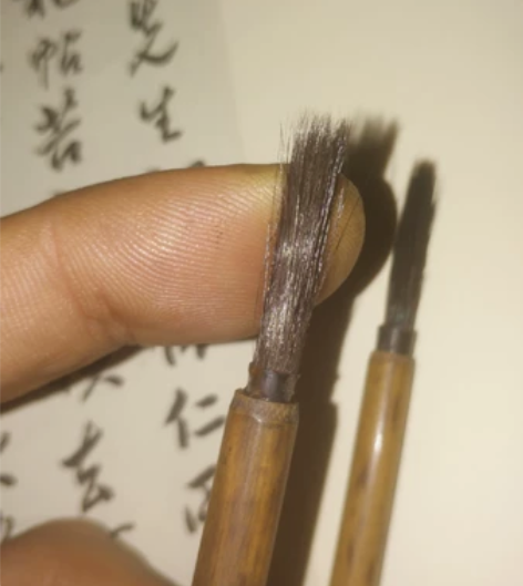 老毛笔日本 纯料黑山马两支实价 凤眼...